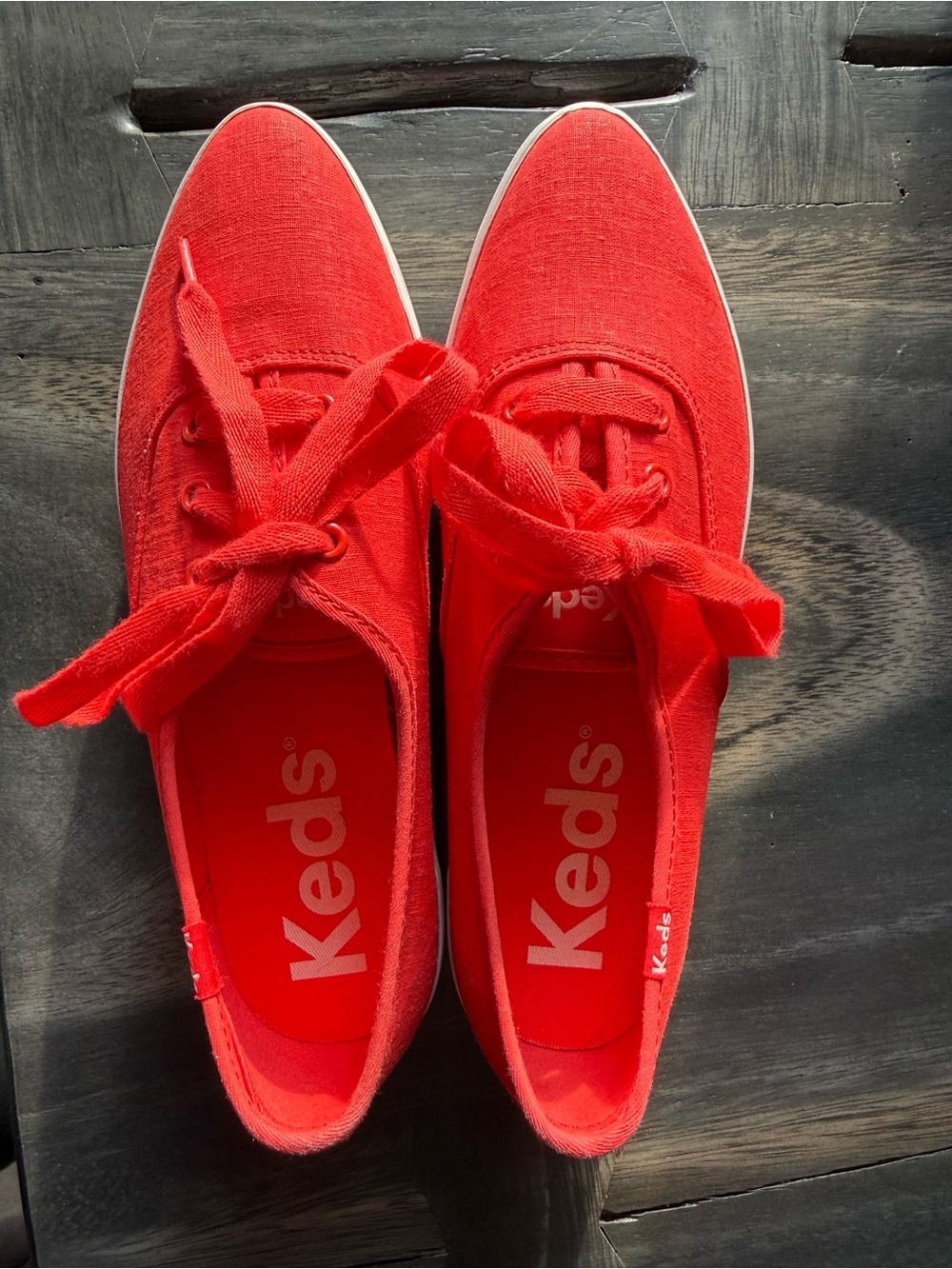 NWOT Keds 7.5 Pointed Toe Platform Linen Sneaker